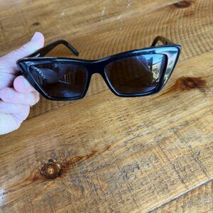 YSL cat-eye sun glasses